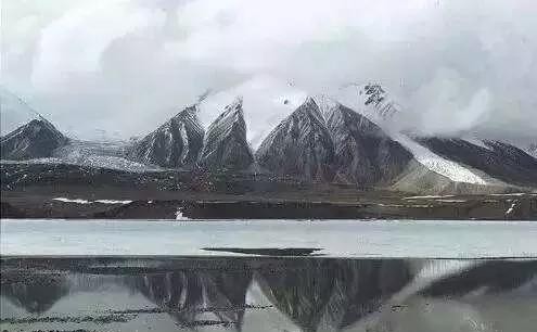 张启山为什么囚禁张起灵（盗墓笔记之张起灵传奇）