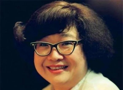 ​郑欣宜离婚是郑少秋的错还是沈殿霞（郑少秋沈殿霞郑欣宜）