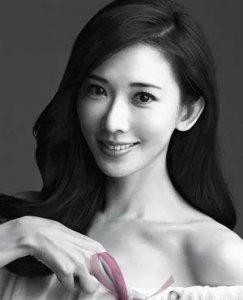 ​杨幂白百何陈妍希马伊琍，粉红丝带活动拍摄公益宣传照正能量！