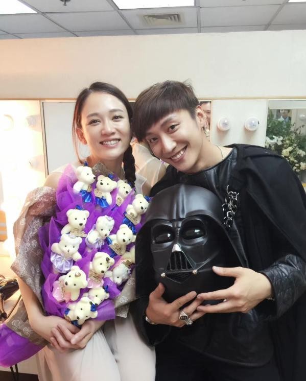 陈乔恩去追悼乔任梁了吗（陈乔恩连续六年发文悼念乔任梁）(2)