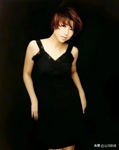 ​歌手朱桦：曾婉拒费翔的追求，独自照顾患病母亲，如今56岁仍未婚