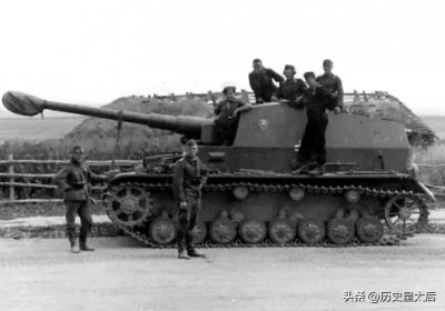 ​纳粹德国的掩体破坏者，配备105毫米的大麦克斯坦克歼击车