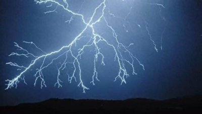 ​闪电很常见，那黑色闪电见过吗？听都没听过吧？其实它真的存在