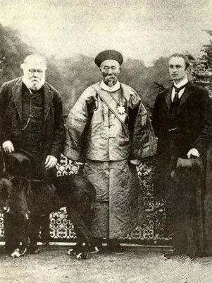 剁手国王”比利时利奥波德二世,李鸿章去欧洲的时候曾一起合影