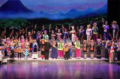 ​为远山的孩子们打开一扇窗，歌剧《樱桃红了》发行唱段集