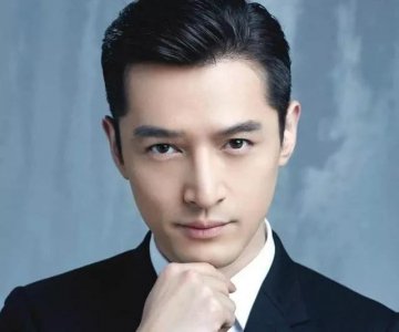 ​古月哥欠———胡歌