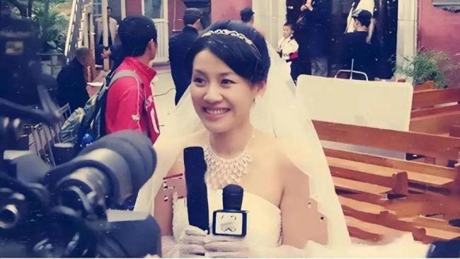 她本是豪门阔太 被导演喊来临时救场 却意外走红