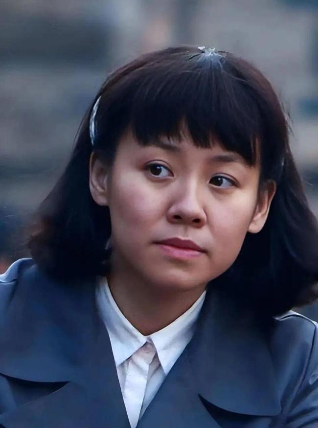 她本是豪门阔太 被导演喊来临时救场 却意外走红