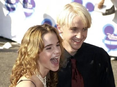 ​艾玛沃森和马尔福的照片(“马尔福”爱过“赫敏”)