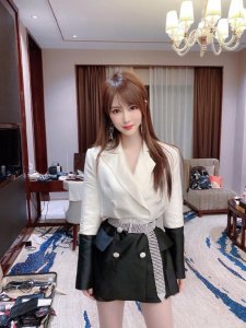 ​金恩圣的女朋友（金恩圣宣布新恋情）