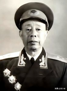 ​解放军第70军首任政委——甘渭汉