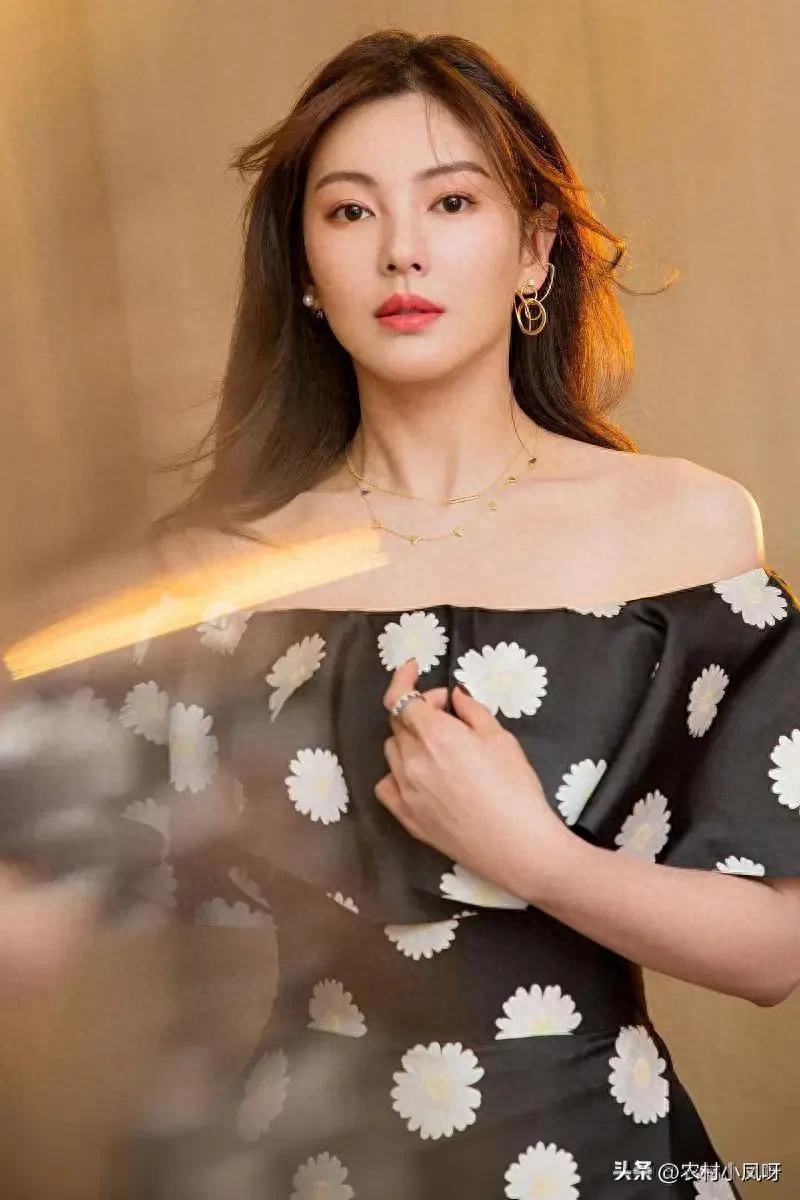 分享图片——性感女神张雨绮个人资料简介