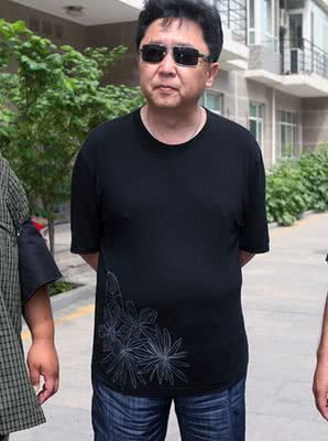 于谦个人资料写真作品