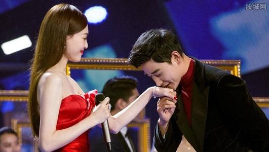 唐嫣生下双胞胎了吗?揭秘罗晋官宣双胞胎照片真假唐嫣在哪坐月子