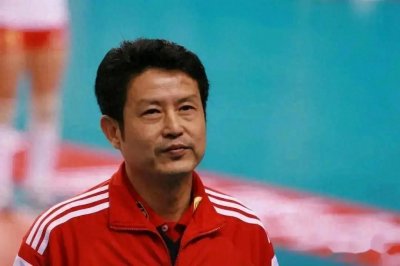 ​陈忠和：二婚娶女排弟子为妻，如今退休携妻回归家庭