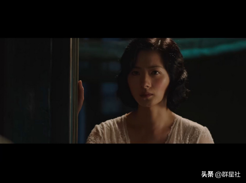 多次拒绝潜规则的演员万茜,靠脚踏实地走红,嫁小丈夫低调生活