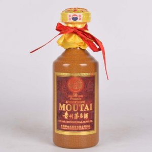 ​精品茅台陈酿五十年(五十年窖藏陈酿茅台)