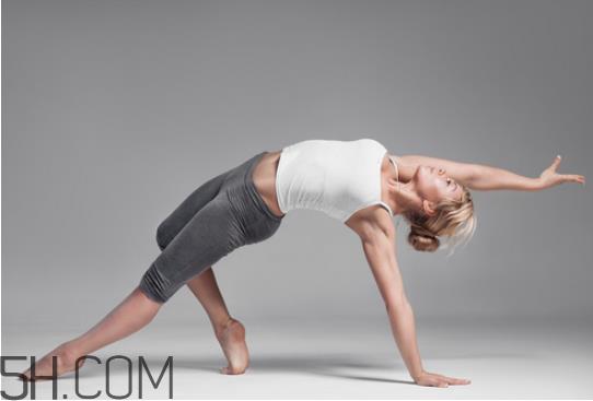 自学瑜伽从哪些体式入手?瑜伽能减肥吗? 自学瑜伽从哪些体式入手?瑜伽能减肥吗?