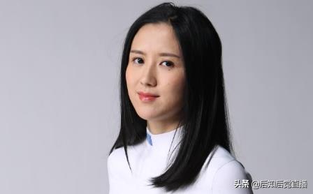 80后商界女强人摩拜单车创始人胡玮炜 外表靓丽 气质不凡照片欣赏
