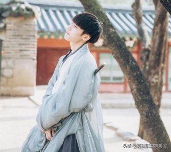 ​诺夏是哪个战队的（LOL的QG战队诺夏资料介绍）