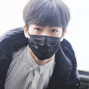 ​李昀锐哪里人