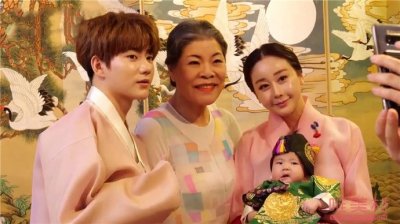 ​咸素媛有过婚史吗 咸素媛与曾少宗关系