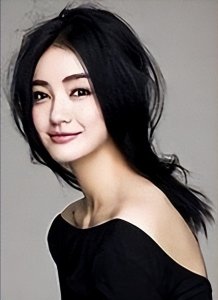 ​朱杰：与胡歌同窗，美丽如花不炒作，丈夫荣登全球亿万富豪榜