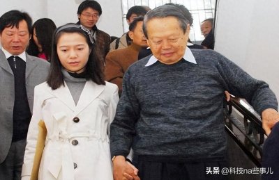 ​杨振宁改回中国籍是要养老？不要想得太简单，他的贡献超乎你想象