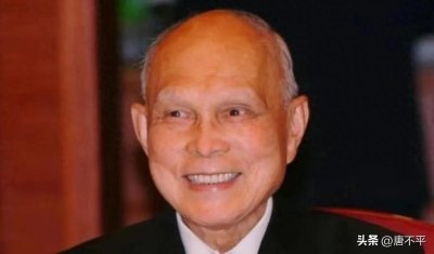 ​香港霍家的霍老爷子，是名副其实的爱国商人。