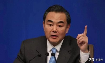 ​中美贸易摩擦升级：特朗普加征关税背后的博弈与中国的强硬回应