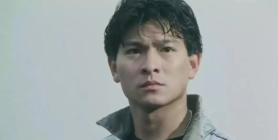 张国荣刘德华的关系，一个是艺术家一个是天王巨星