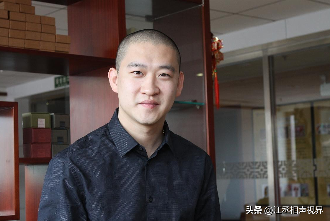 刘云天说曹云金当初没想离开，王惠下跪，让他只能走出这一步