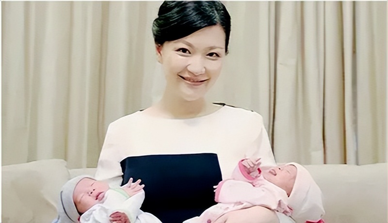 知名女主持陈蓉：被黑后回老东家做幕后，嫁海归老公儿女双全