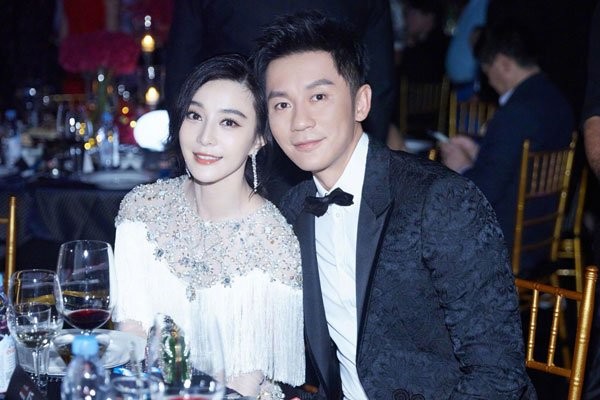 范冰冰与李晨结婚了吗 偷税事件大婚无望