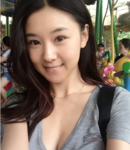 王雷妻子李小萌介绍 个人生活家庭背景