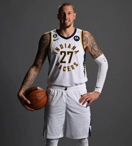 ​快船确定了！冠军中锋！交易来了！