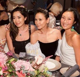 ​73岁狄波拉庆生，保持少女心，社交生活多姿多彩