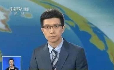 央视段子手朱广权上线,遭吐槽也就是下班后被手语老师摁着打吧