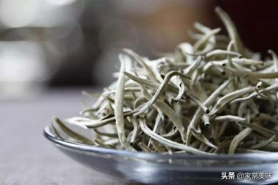 ​白茶有保质期吗（一年茶、三年药、七年宝的说法）