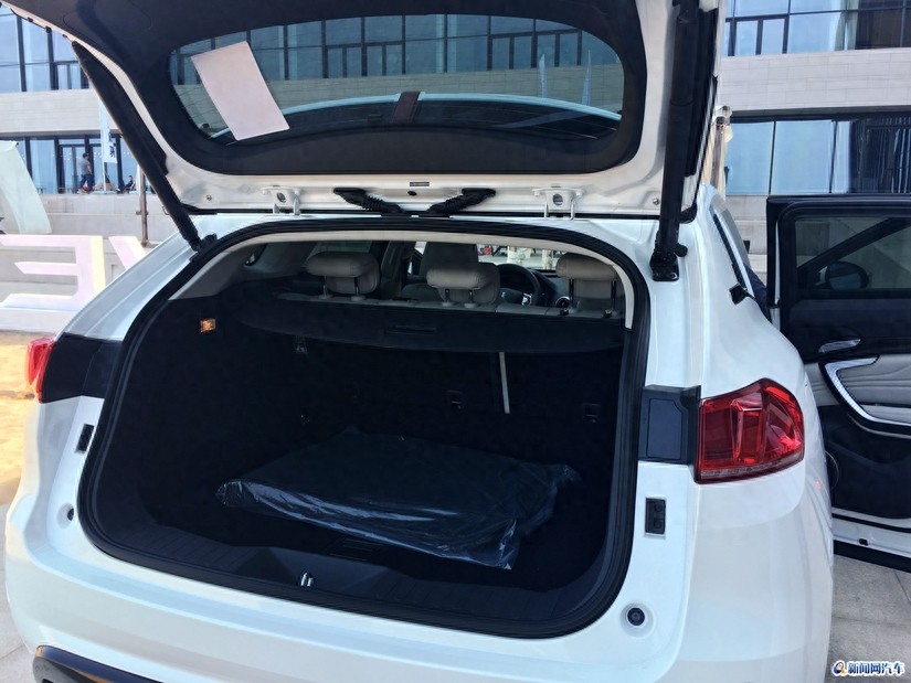 WEY所演绎的“中式豪华” 长城WEY VV7s实拍