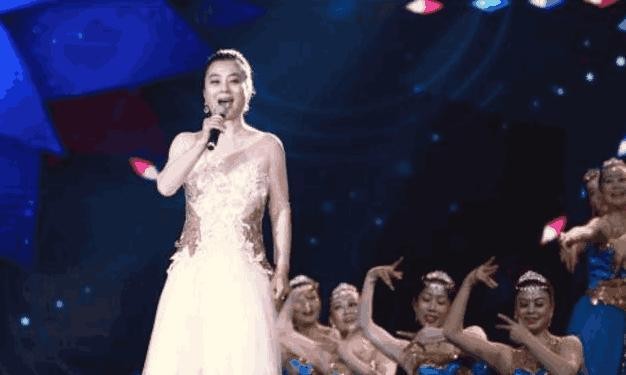 她演的玉兔精红极一时, 爆红时去日本发展并嫁给老外