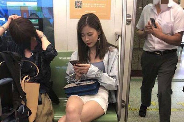 美国富婆生活是怎样的呢 李兰迪的手段不可代替