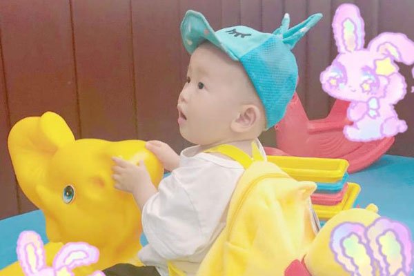 王乐乐杨清柠的孩子怎么回事 人一辈子会遇到几个渣管这些干嘛