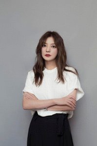 ​瞒不住了！赵薇的罪行不止亲日辱华，如今下场大快人心