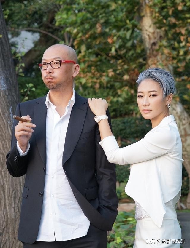 管虎：24岁当上导演，宠了马伊琍3年，却娶了她的闺蜜