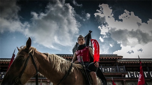 太子妃剪了胸还会下线吗?张天爱已火,太子妃下线还有意义吗?