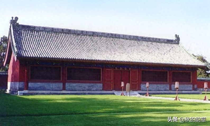 北京天坛公园,始建明永乐十八年1420年。全国文明风景旅游示范点