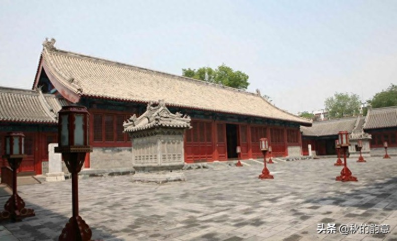 北京天坛公园,始建明永乐十八年1420年。全国文明风景旅游示范点