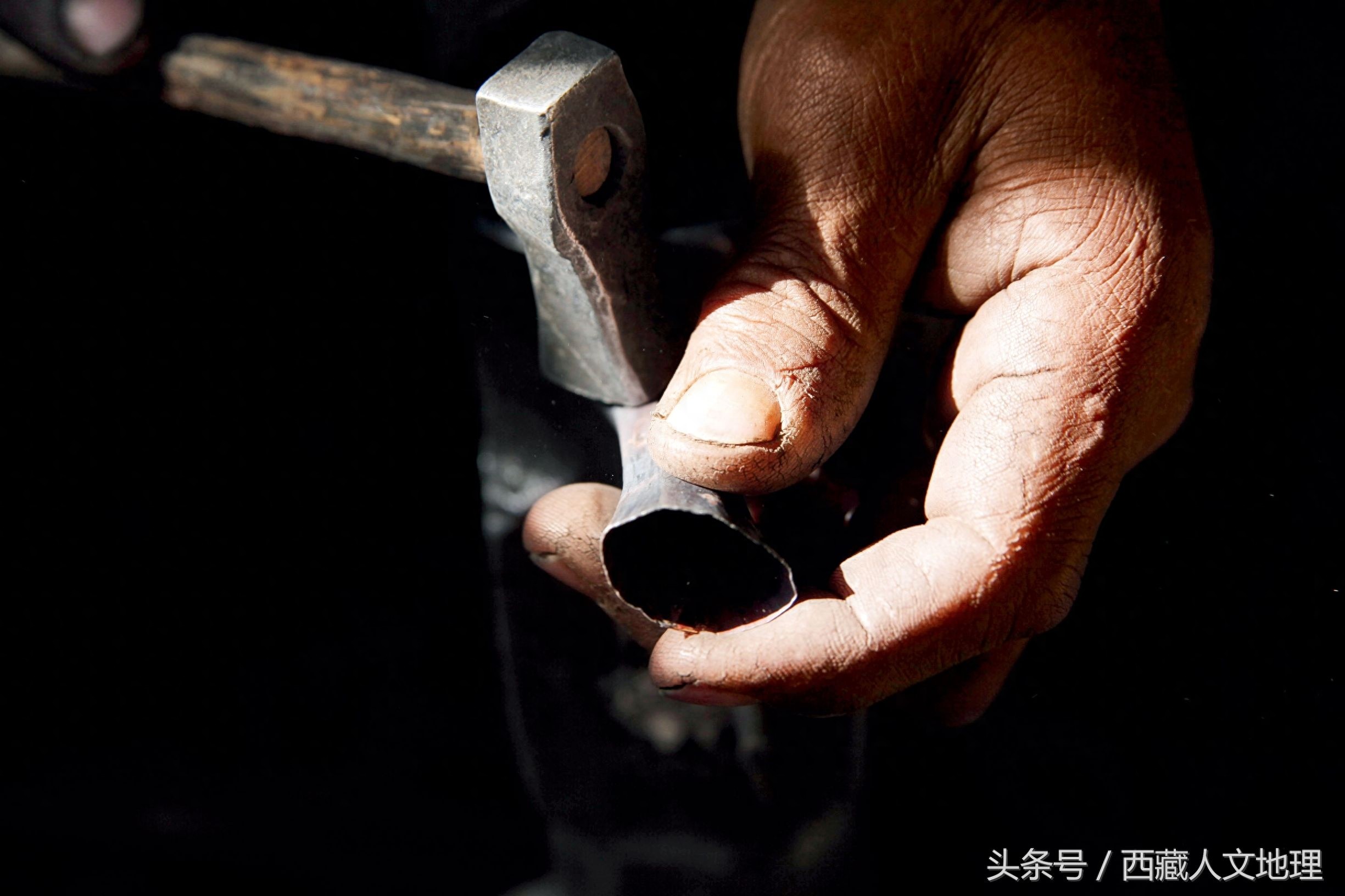 揭秘卡达藏刀，每个男人都应该有这样一把刀！