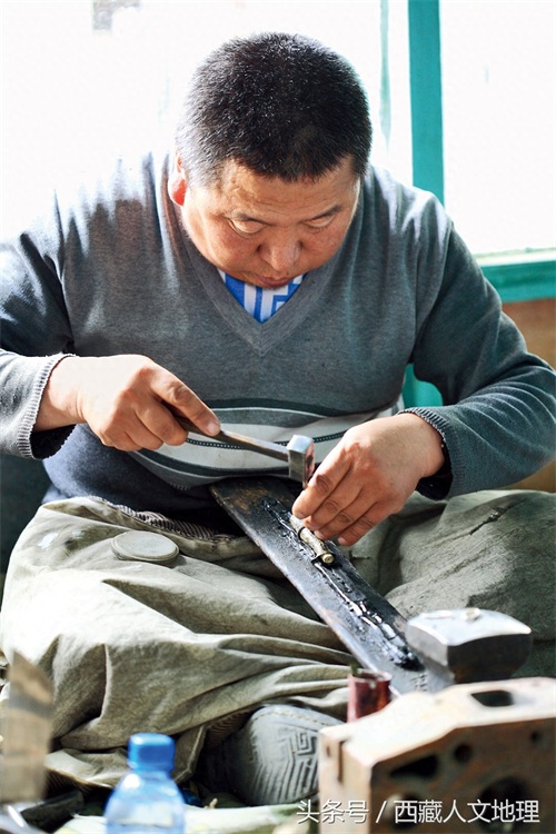 揭秘卡达藏刀，每个男人都应该有这样一把刀！